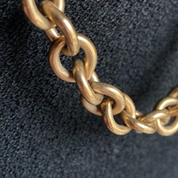 Vintage Monet Gold Tone Heavy Weight  Chain Link Necklace - Picture 2 of 8